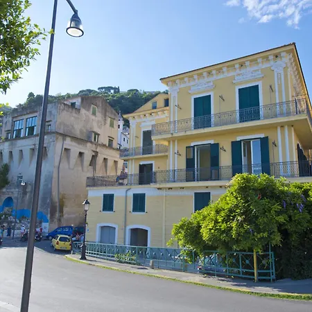 Appartamento Casa Di Nonna By Interhome Vietri